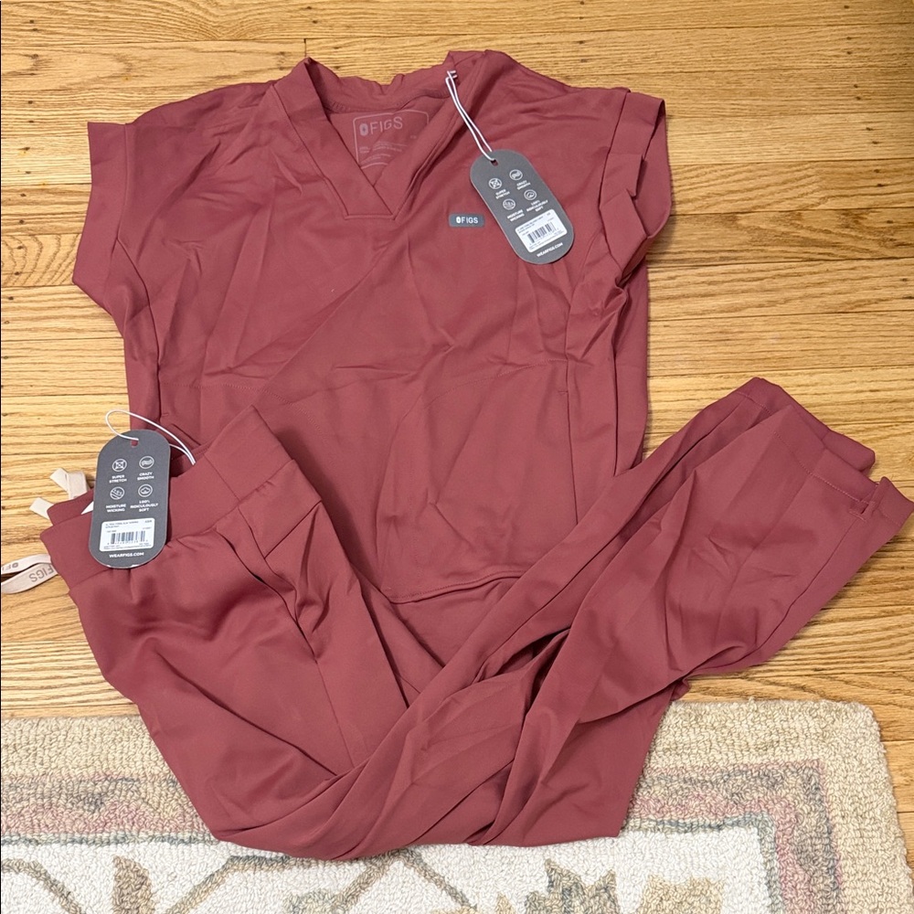 Figs FORMx scrub set BNWT